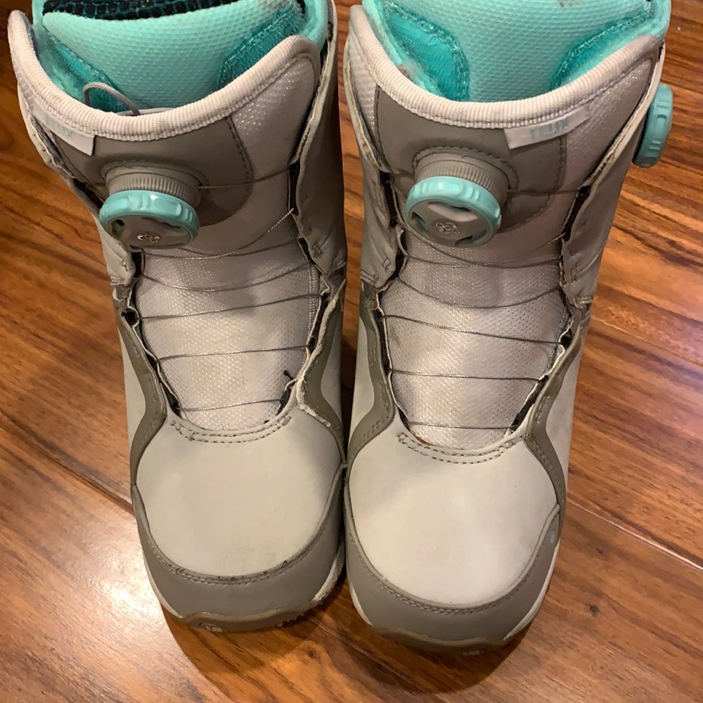 BURTON Felix Double Boa Boots In Great Condition